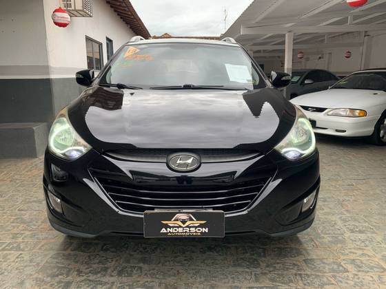 HYUNDAI IX35 2.0 MPI 4X2 16V FLEX 4P AUTOMÁTICO HYUNDAI IX35 2.0 MPI 4X2 16V FLEX 4P AUTOMÁTICO